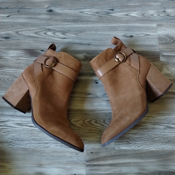 Vionic Tenley Brown Water Resistant Suede Leather Block Heeled Ankle Booties - Picture 1 of 7